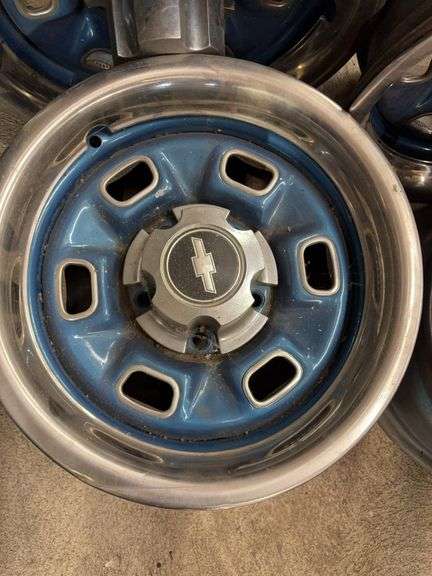 (4) 13” Chevy wheel rims