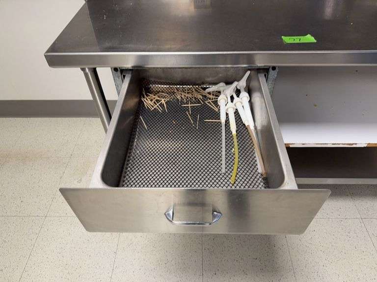 Steel Serving Station