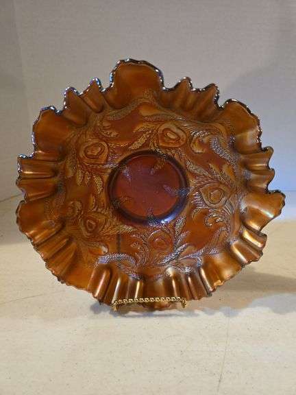 FENTON HEART AND VINES 8" RUFFLED CARNIVAL BOWL