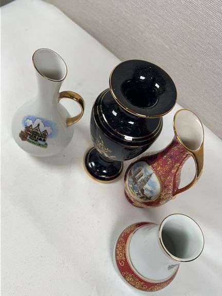 ASSORRTED GERMAN VASES