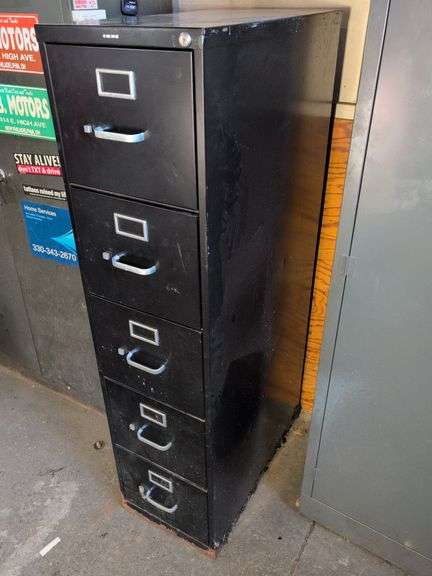 Hon metal filing cabinet - 15” x 29” x 5’