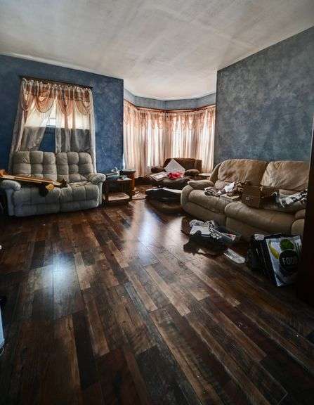 2-Story Home & Detached Garage