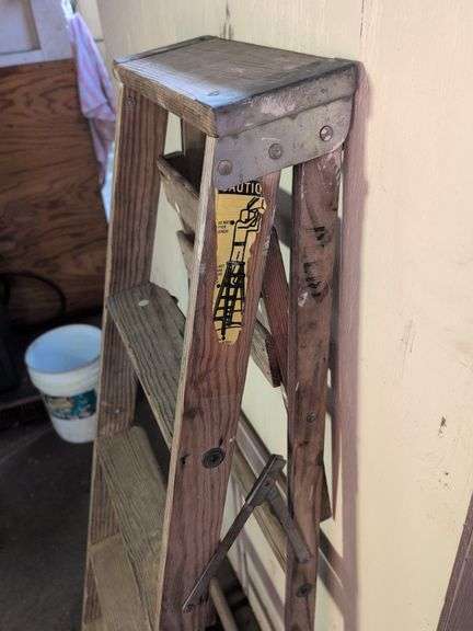 5’ wooden ladder, shop broom, bucket, and extension cord