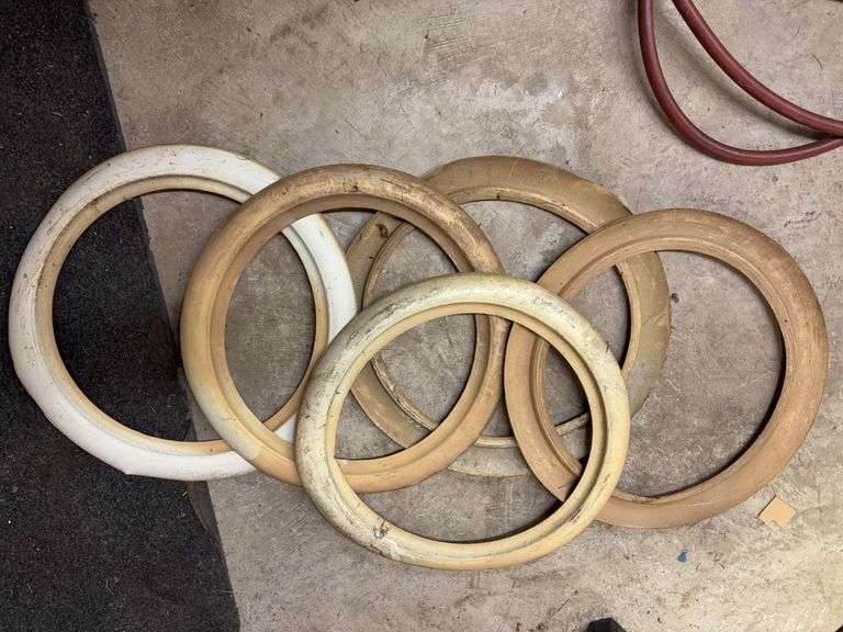 Miscellaneous metal parts and air hose