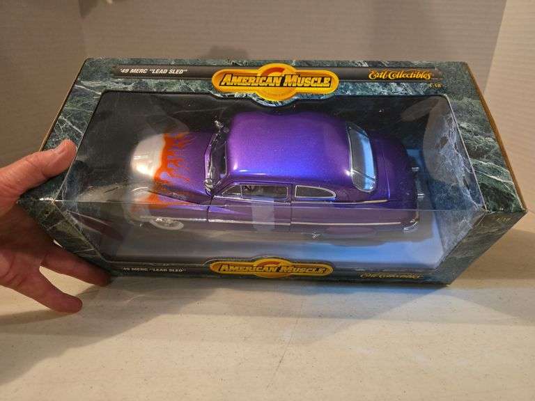 ERTL 1949 MERCURY LEAD SLED 1:18 SCALE MUSCLE CAR NIB