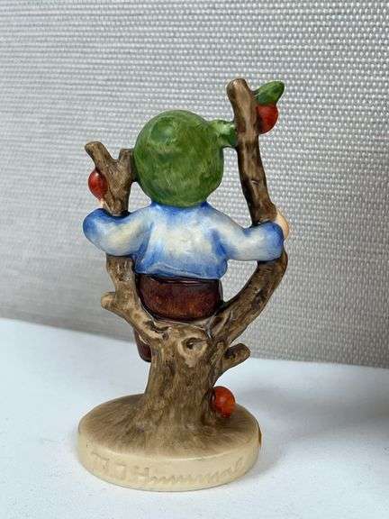 HUMMEL BOY AND GIRL IN THE TREE