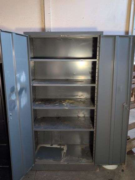 Metal storage cabinet - 3’ x 18” x 73”