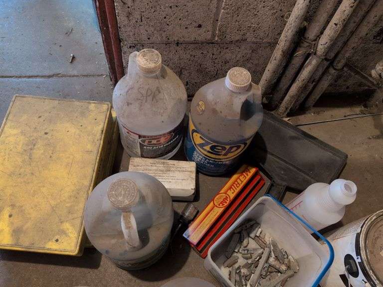 Cleaners, socket set, and more