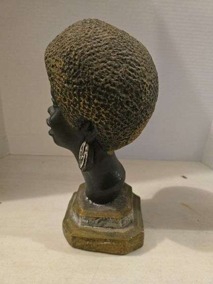 VINTAGE BLACK AFFRO GODDESS CERAMIC SCULPTURE 13" TALL