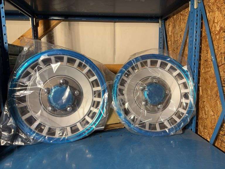 (4) matching wheel covers