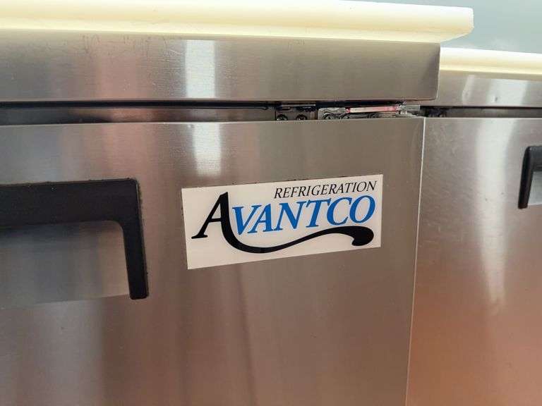 Avantco Refrigerated Prep Table