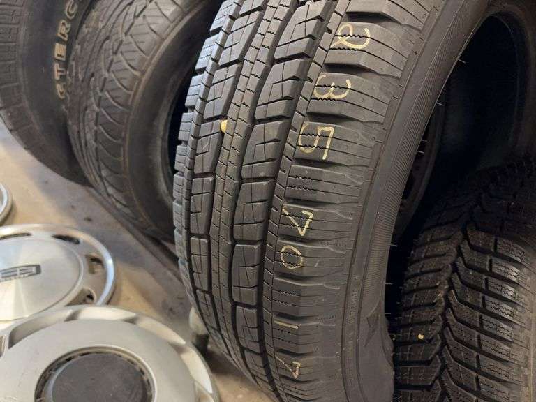 (3) miscellaneous tires like new - see photos