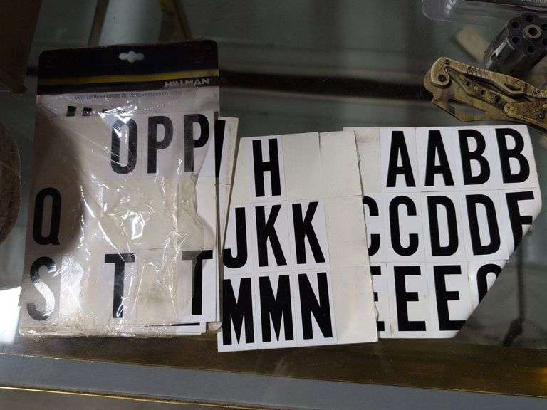 Wire brush set, pocket knife, GFI, and more