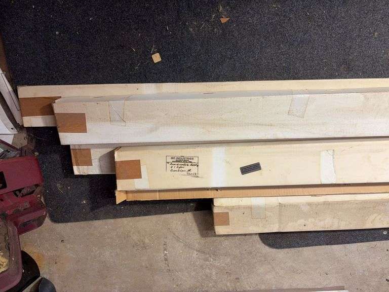 Vehicle fender pieces - see photos