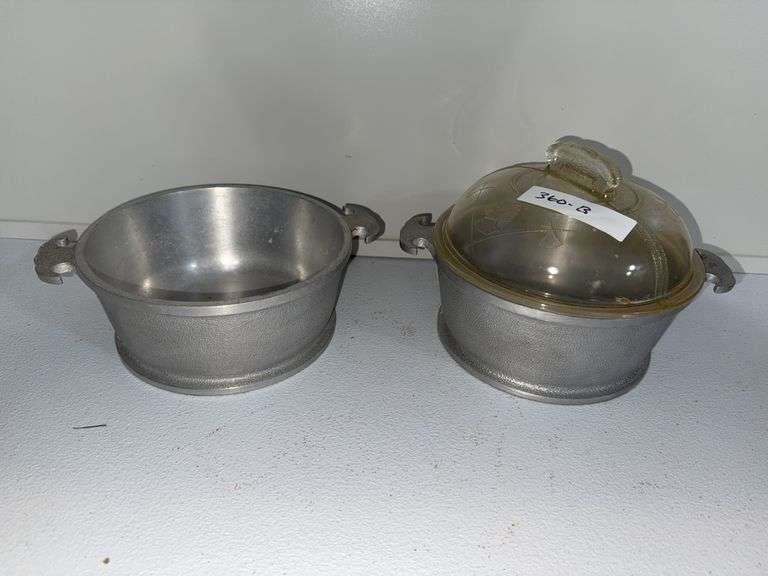 PAIR OF SMALL GUARDIAN ROASTERS 8"