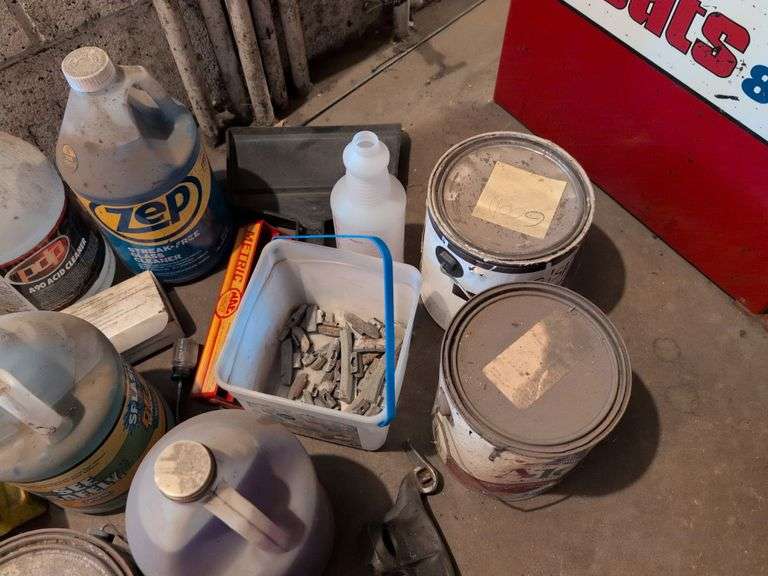 Cleaners, socket set, and more