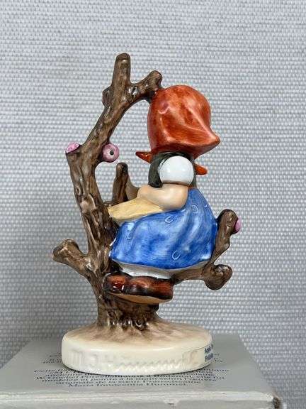 HUMMEL BOY AND GIRL IN THE TREE