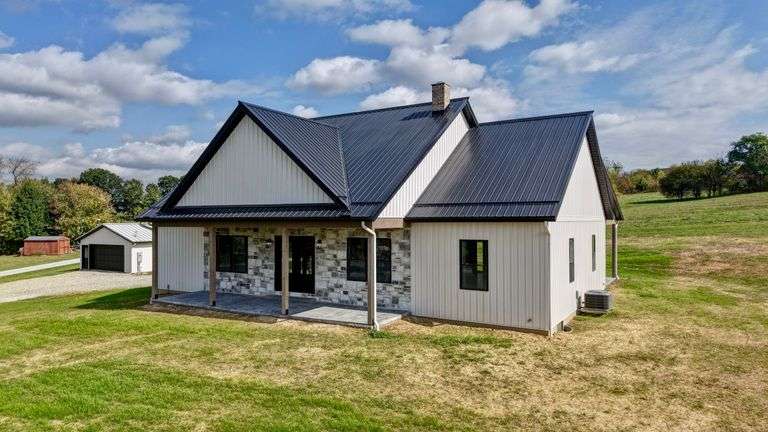 3 BR 2 ½ Bath Home in a Prime Location, SOLD for $575,000