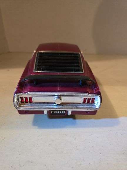 67 FORD MUSTANG FAST BACK BATTERY OPERATED CAR