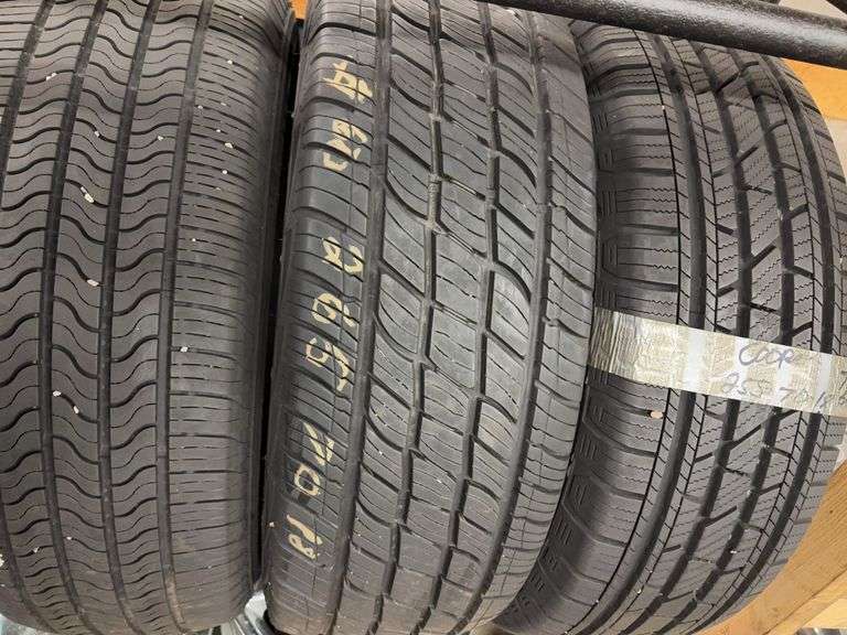 (3) miscellaneous tires like new - see photos