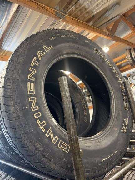 (2) tires like new - 245/70/17 and 275/70/18