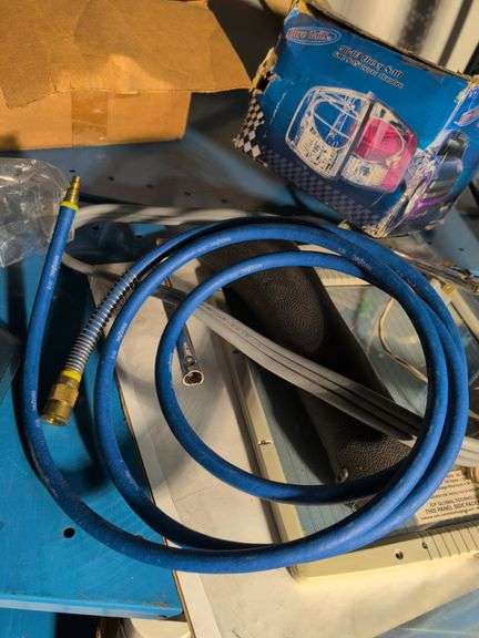 Oil filter, solar charger, and other items