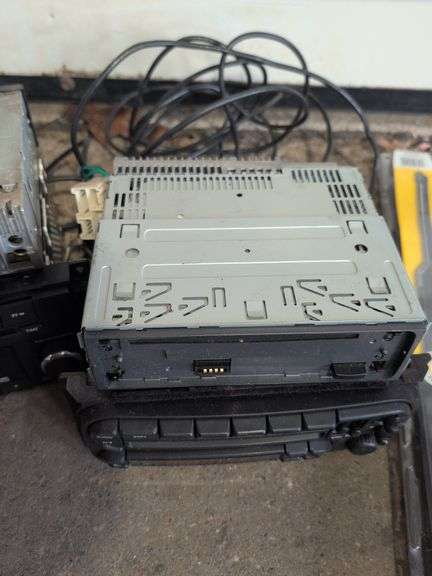 (5) car radios/CD players
