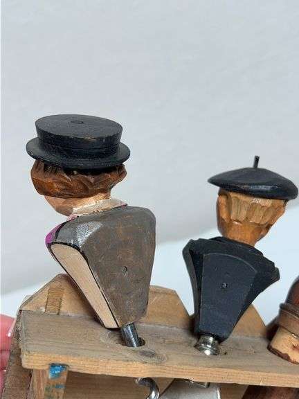 ITALIAN BOTTLE TOPPERS AND OPENERS