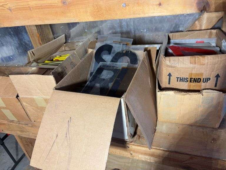 Assortment of 6" and 8" letters for advertisement signs