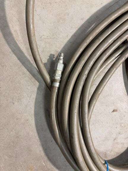 (2) air hoses - as is