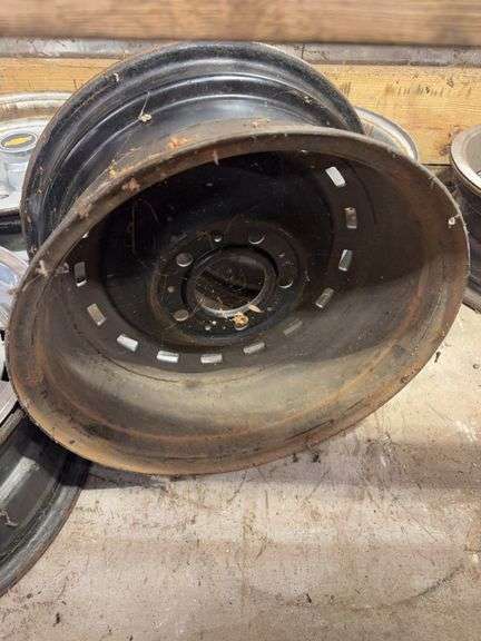 (2) 15" wheel rims