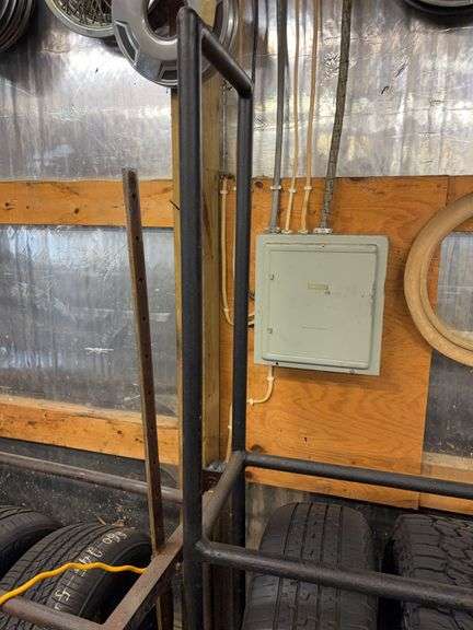 Metal tire rack on wheels - 86" x 14" x 80"