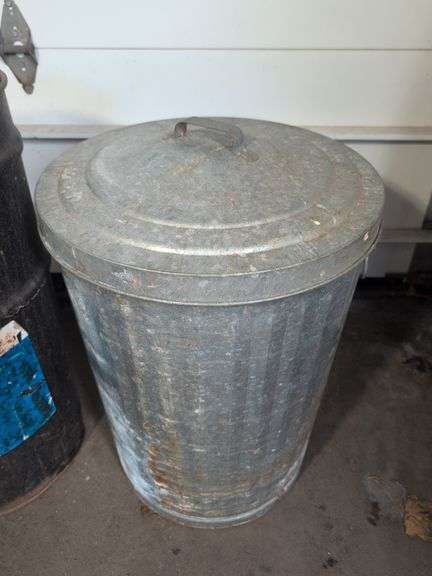 Galvanized steel trash can and metal barrel