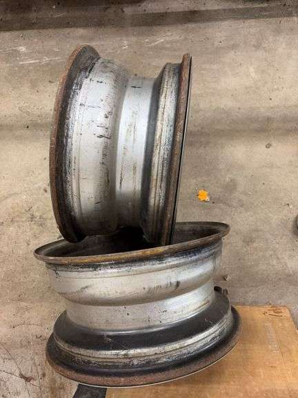 (2) 15” wheel rims