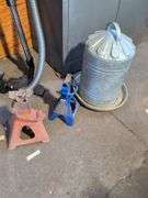 (2) jack stands and poultry waterer