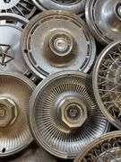 15+ hubcaps - see photos - Chevy, Pontiac, and more