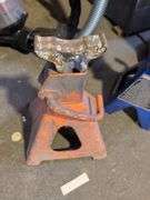 (2) jack stands and poultry waterer