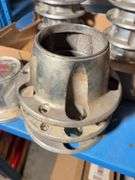 (17) Ford hub cap covers