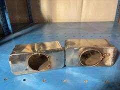(2) exhaust tips