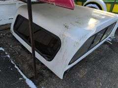 Ranch white truckbed cap - 6' long, 6' wide