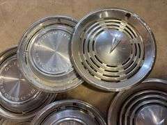 15+ hubcaps - see photos - Oldsmobile, Pontiac, Buick, and more