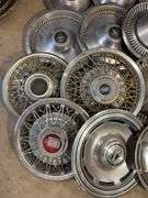 15+ hubcaps - see photos - Jeep, Ford, Lincoln, and more
