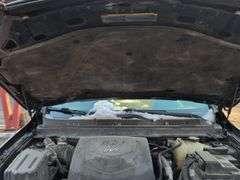 2008 Saturn Vue SW - showing 125,456 miles - runs good