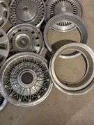 (15+) hub caps including Chevy, Toyota and more