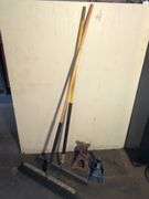 (2) shop brooms and (2) jack stands