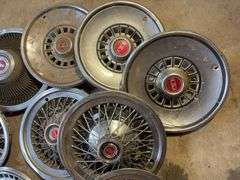 15+ hubcaps - see photos - Chevy, Pontiac, and more