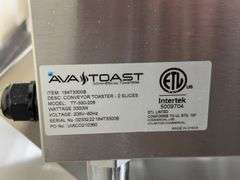 Toaster with conveyor