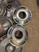 15+ hubcaps - see photos - Jeep, Ford, Lincoln, and more