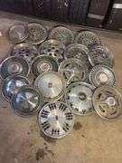 15+ hubcaps - see photos - Pontiac, Chevy, Ford, and more
