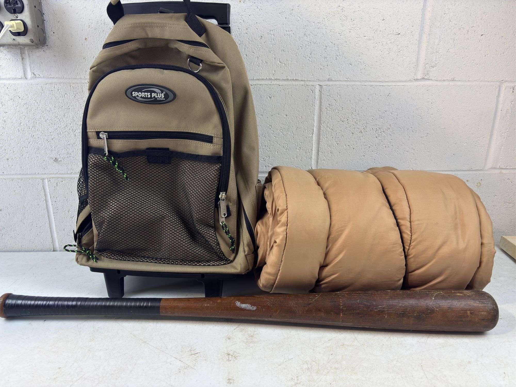 Vintage Baseball bat / sports bag / sleeping bag / Glove
